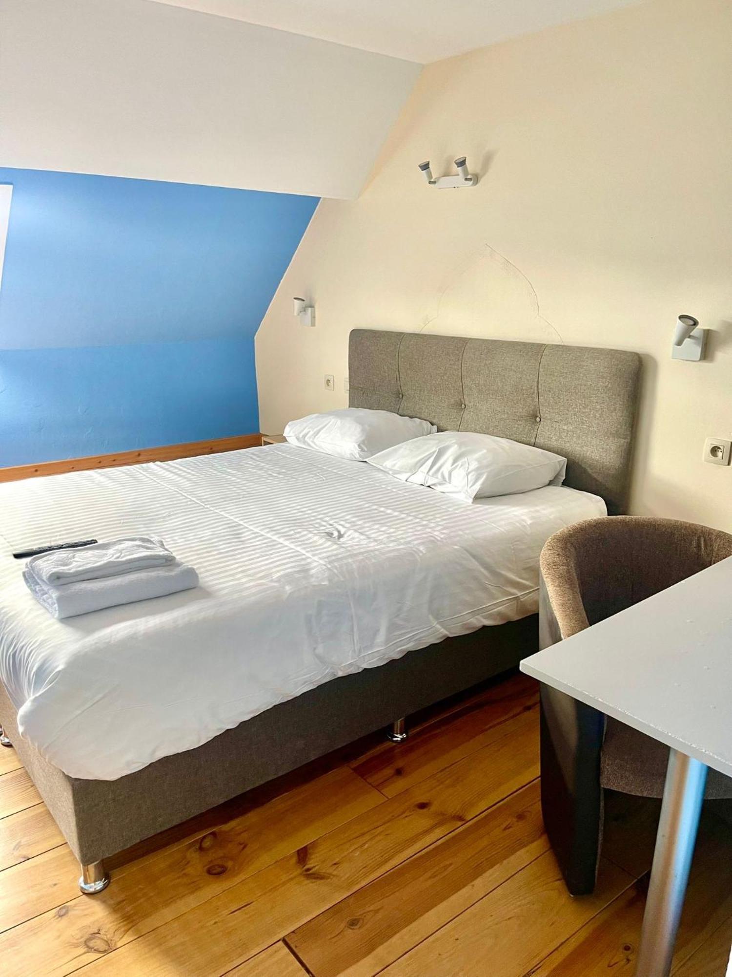 At-Pacific-Hotel Wavre Eksteriør billede