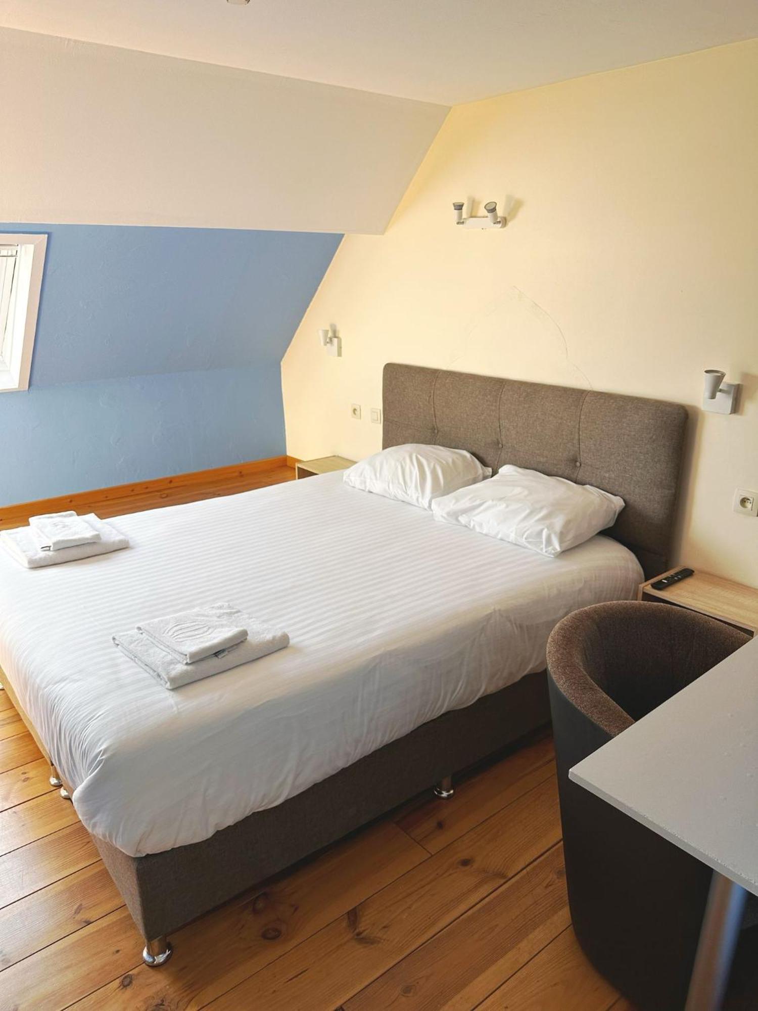 At-Pacific-Hotel Wavre Eksteriør billede